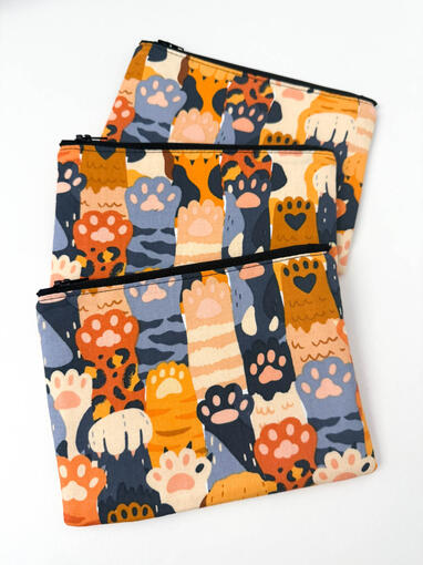 Kitty Paws Zip Pouch